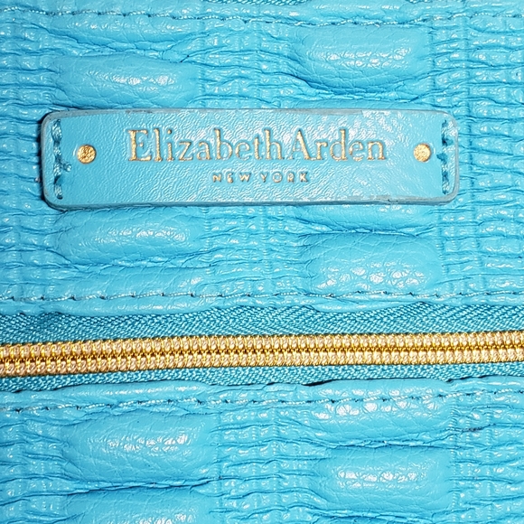 Elizabeth Arden travel bag - Picture 2 of 7